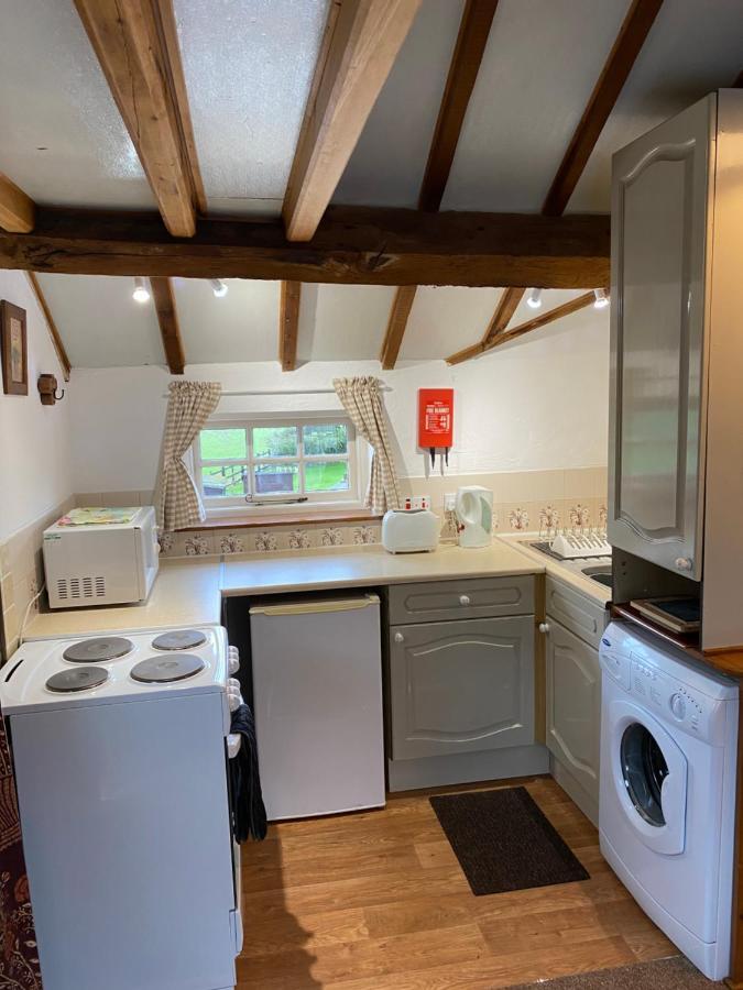 Bank Farm Cottages 낸트위치 외부 사진