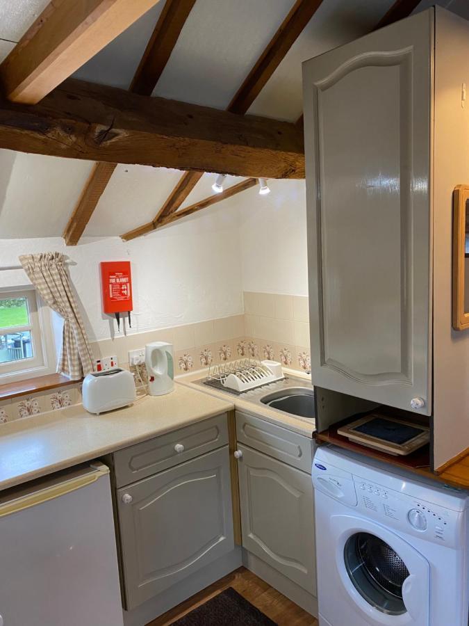 Bank Farm Cottages 낸트위치 외부 사진